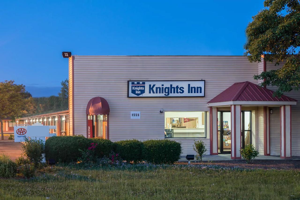 Knights Inn Columbus/Franklinton Eksteriør billede